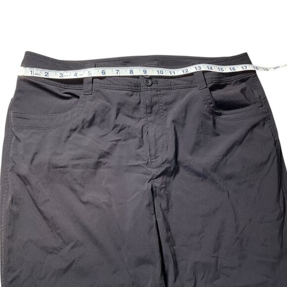 Eddie Bauer Black Women's Size 14 Outdoors Pants Zip Back Pockets Snap Bottoms - Picture 5 of 11
